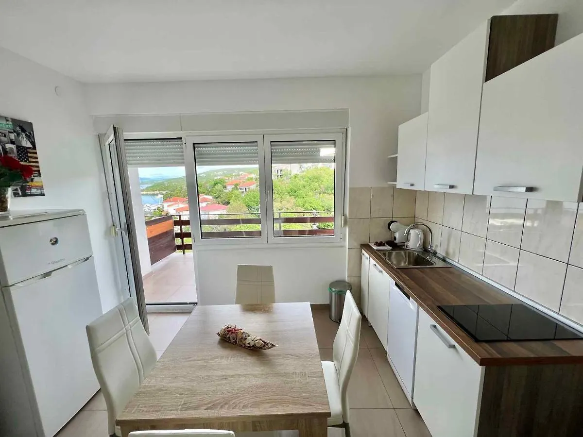 Apartment In Jadranovo 44071